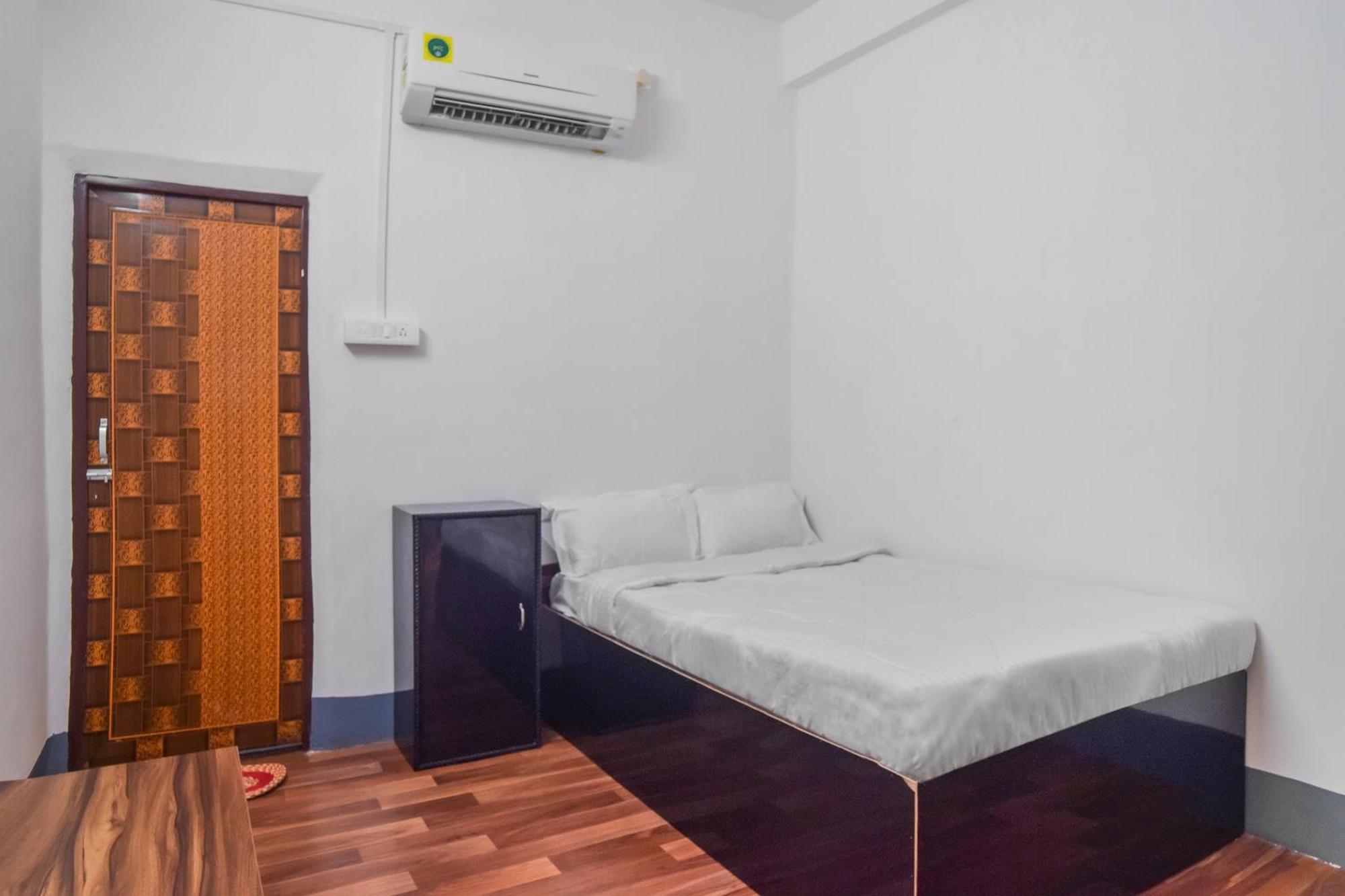 Hotel O Dc Lodge Kaharpara Eksteriør billede